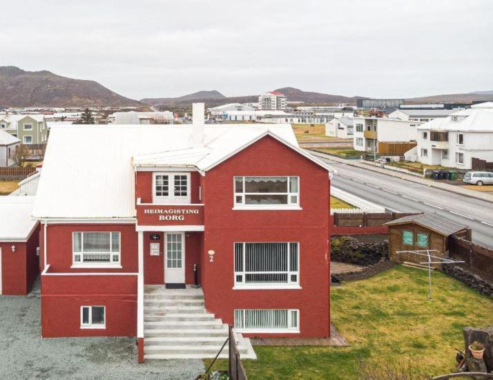 Grindavik Guesthouse Self Check In & Out Exterior foto