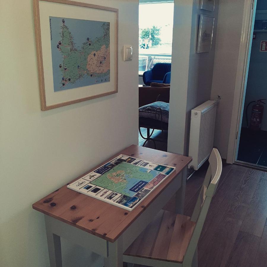 Grindavik Guesthouse Self Check In & Out Exterior foto